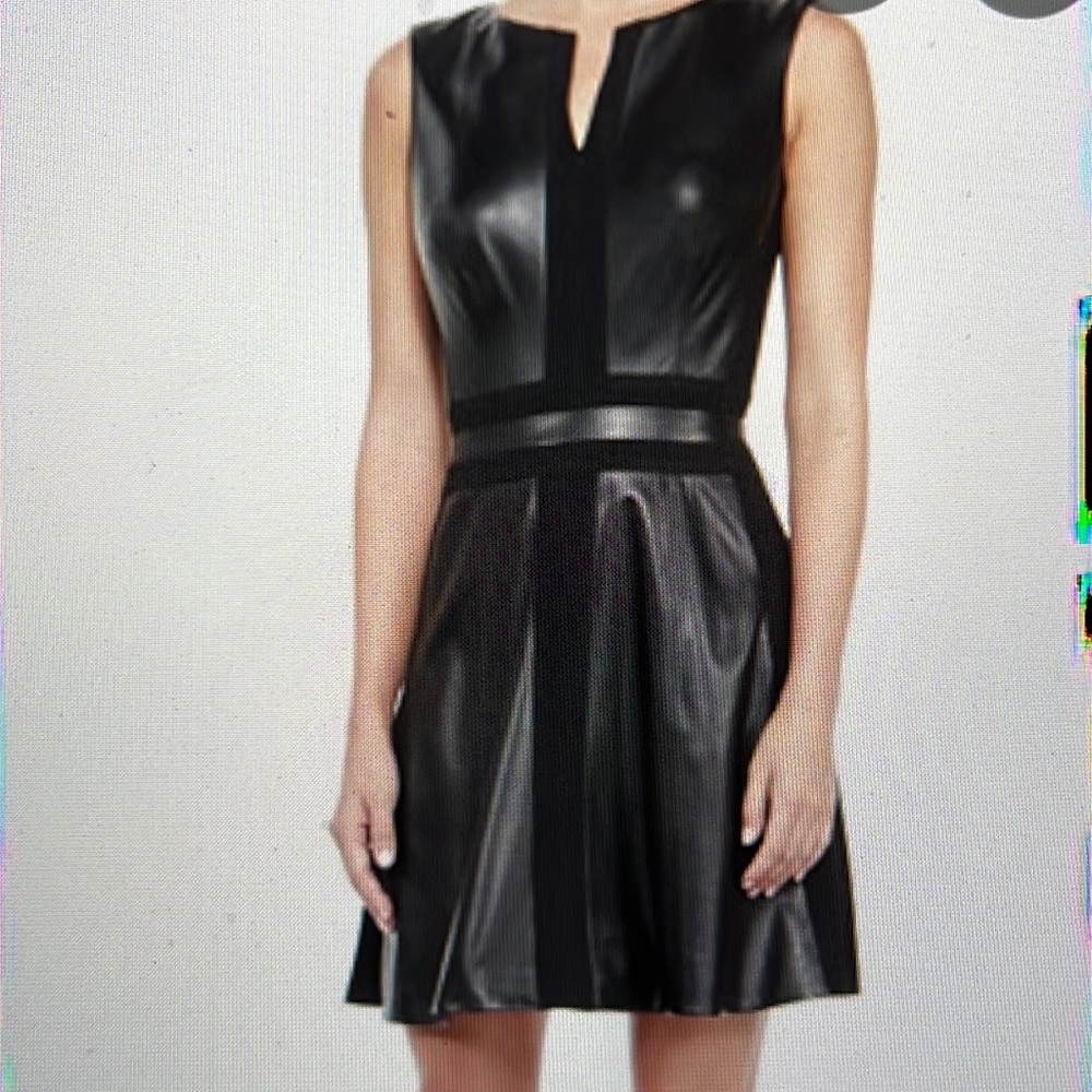 NWT Vakko Sleeveless Fit and Flare Leather Dress Size 0-2